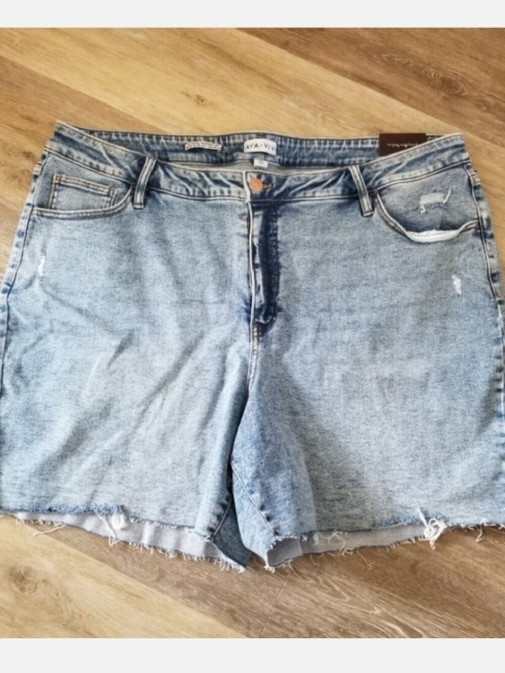 Relaxed Fit Bermuda